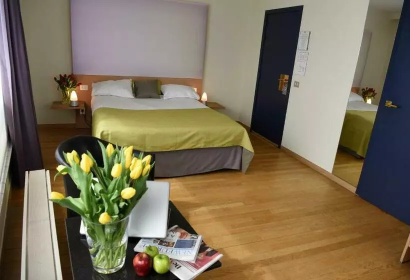 Fotos del hotel 322 Lambermont:  10