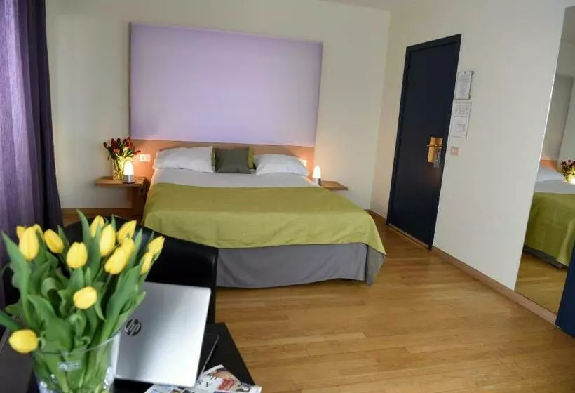 Fotos del hotel 322 Lambermont:  15