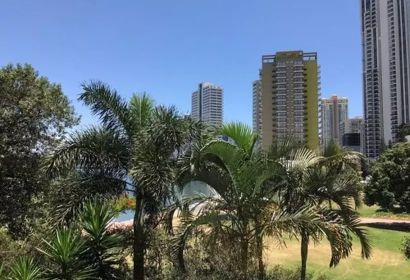 Fotos del hotel Moorings On Cavill Surfers Paradise:  11