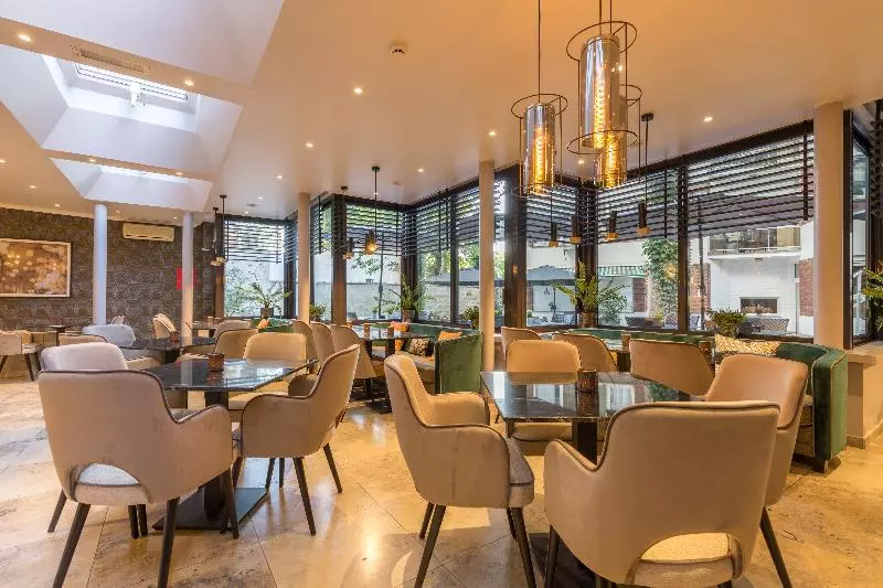 Fotos del hotel Leonardo  Antwerp The Plaza:  23