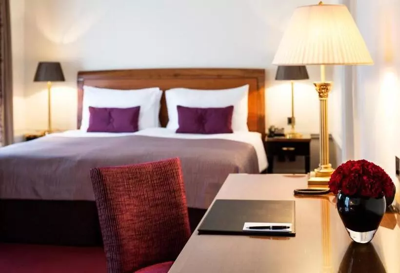 Fotos del hotel Bellevue Palace Bern:  7