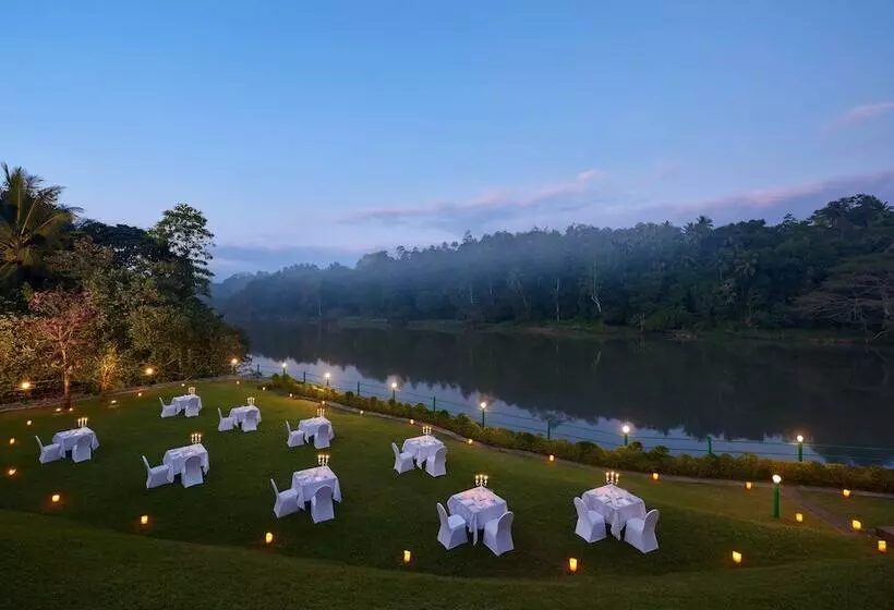 Fotos del hotel Cinnamon Citadel Kandy:  25