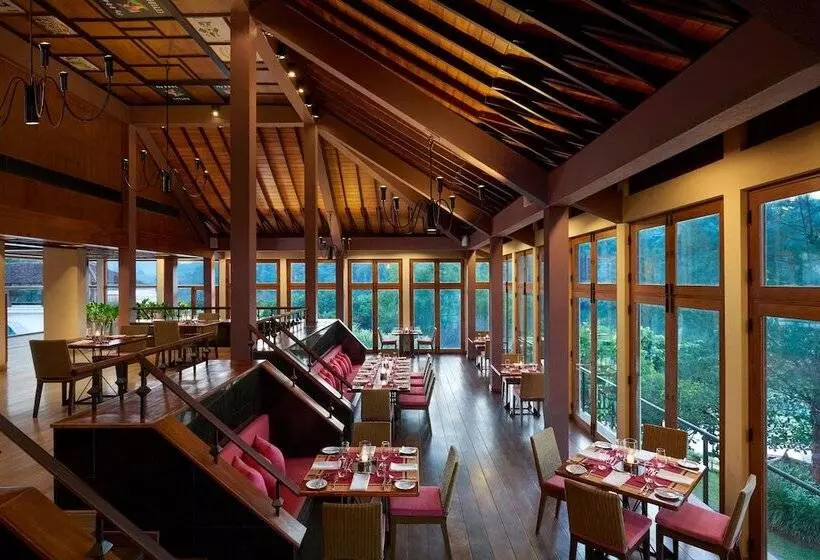 Fotos del hotel Cinnamon Citadel Kandy:  5