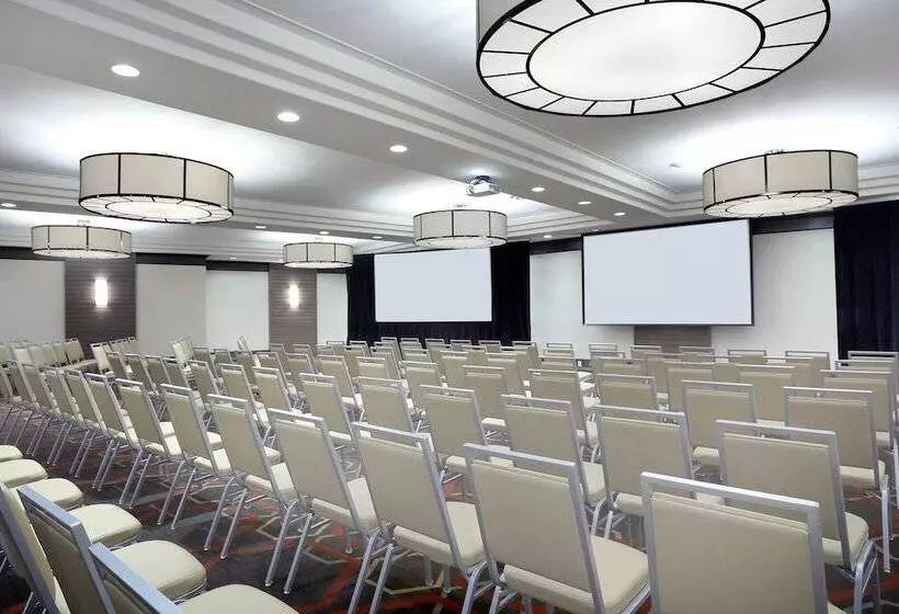 Fotos del hotel Four Points By Sheraton Niagara Falls Fallsview:  5