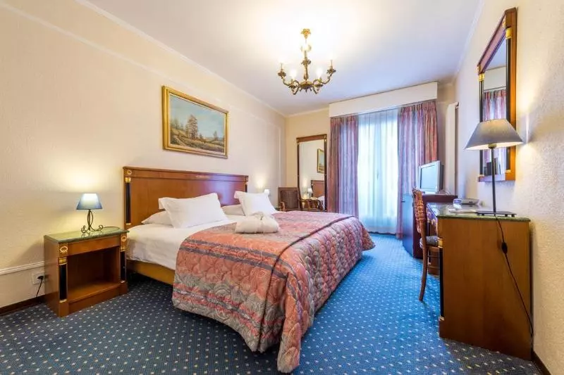 Fotos del hotel Diplomate:  10