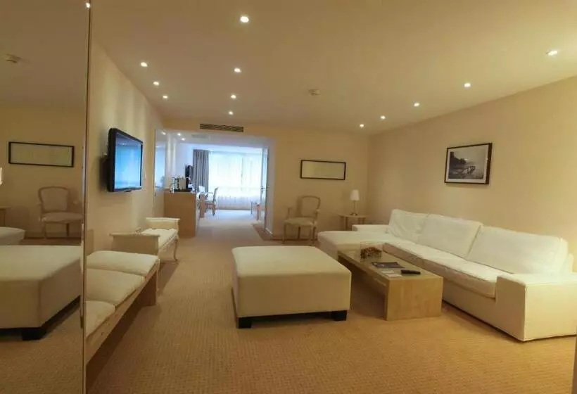 Fotos del hotel Hôtel Du Grand Lac Excelsior:  22