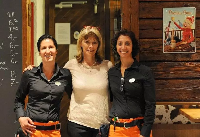 Fotos del hotel Perren Superior:  4