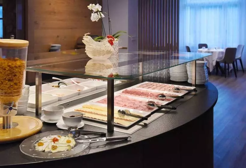 Fotos del hotel Perren Superior:  15