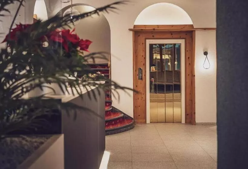 Fotos del hotel National:  13