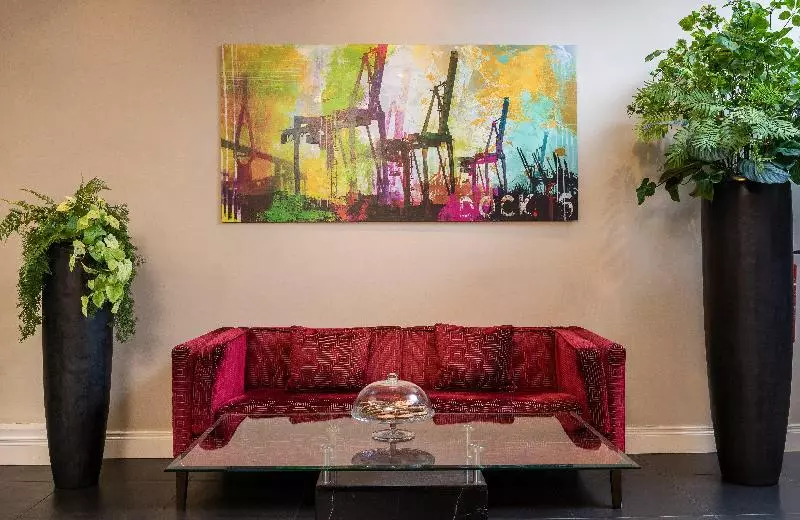 Fotos del hotel Leonardo  Hamburg Elbbrücken:  2