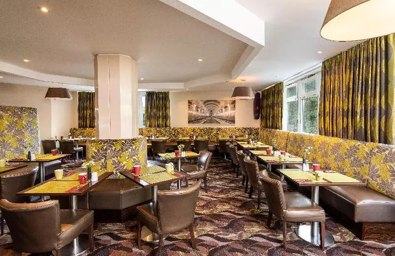 Fotos del hotel Leonardo  Hamburg Elbbrücken:  4