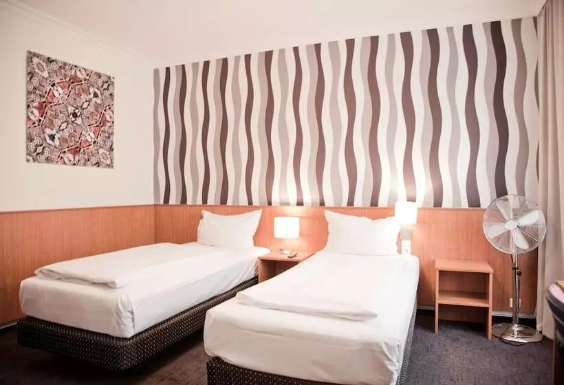 Fotos del hotel Les Nations:  7