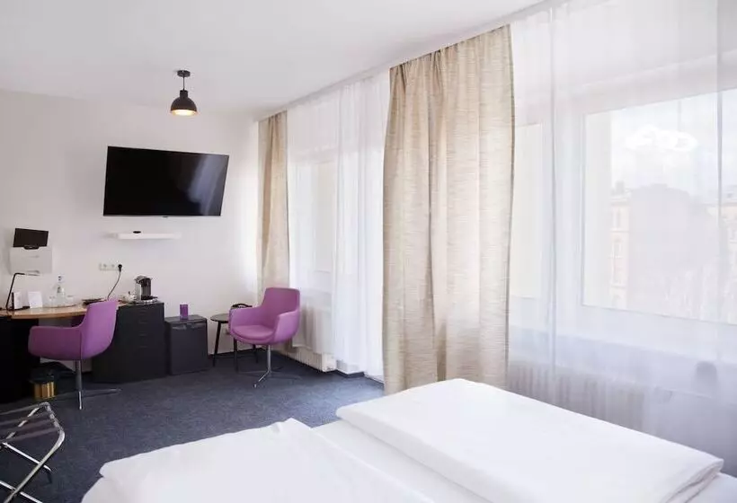 Fotos del hotel Les Nations:  16