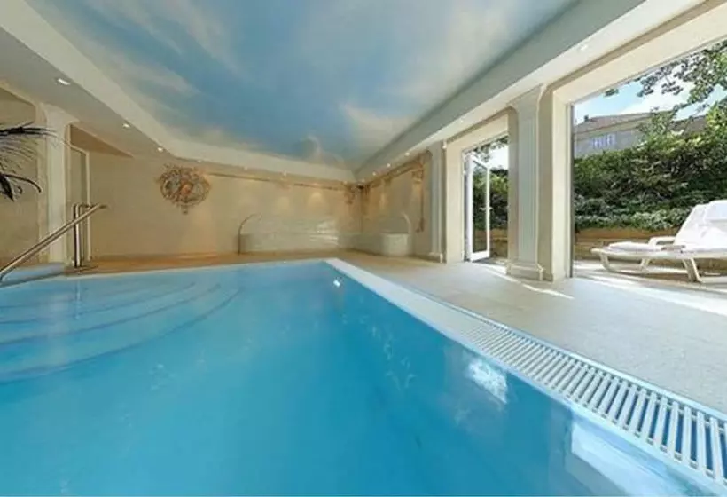 Fotos del hotel Villa Kastania:  2