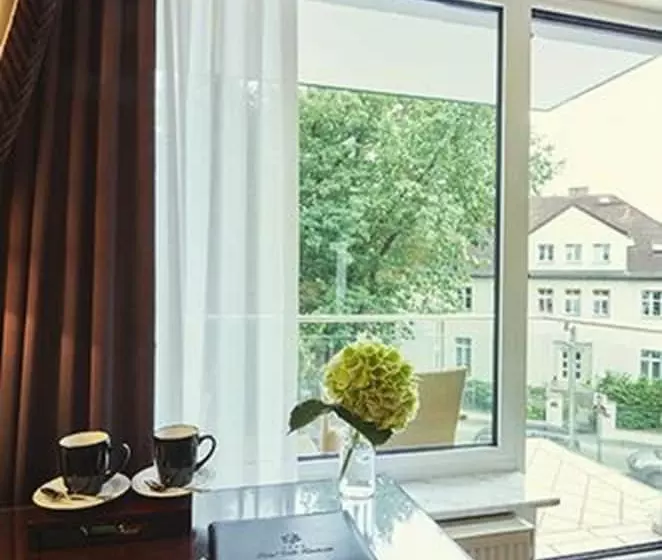 Fotos del hotel Villa Kastania:  9