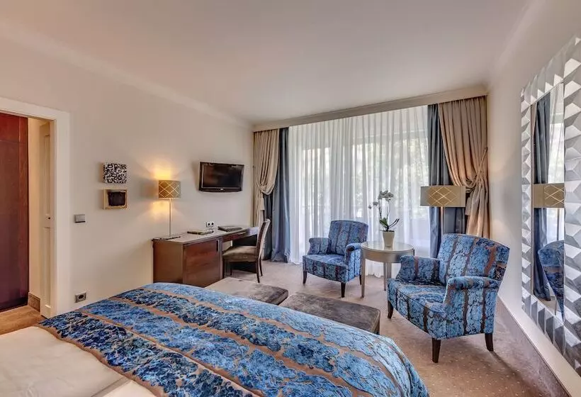 Fotos del hotel Villa Kastania:  10