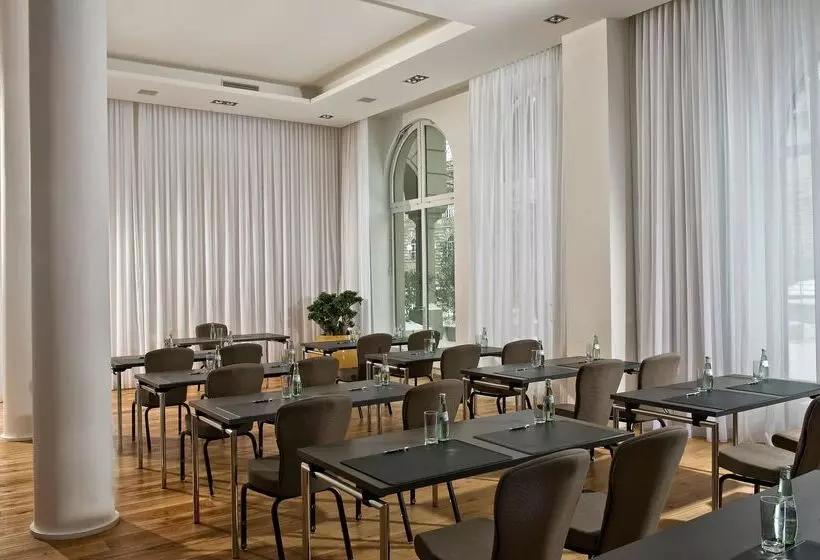 Fotos del hotel Wyndham Berlin Excelsior:  25