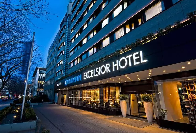 Fotos del hotel Wyndham Berlin Excelsior:  9