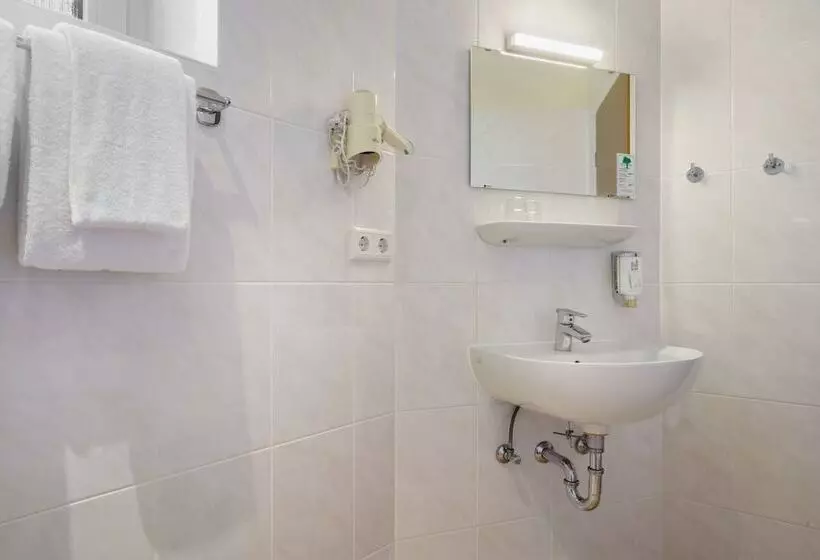 Fotos del hotel Novum Hotel Continental Hamburg Hauptbahnhof:  5