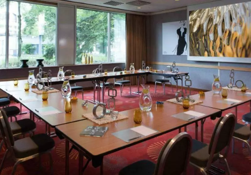 Fotos del hotel Renaissance Duesseldorf:  5