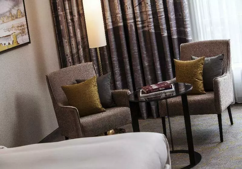 Fotos del hotel Renaissance Duesseldorf:  10