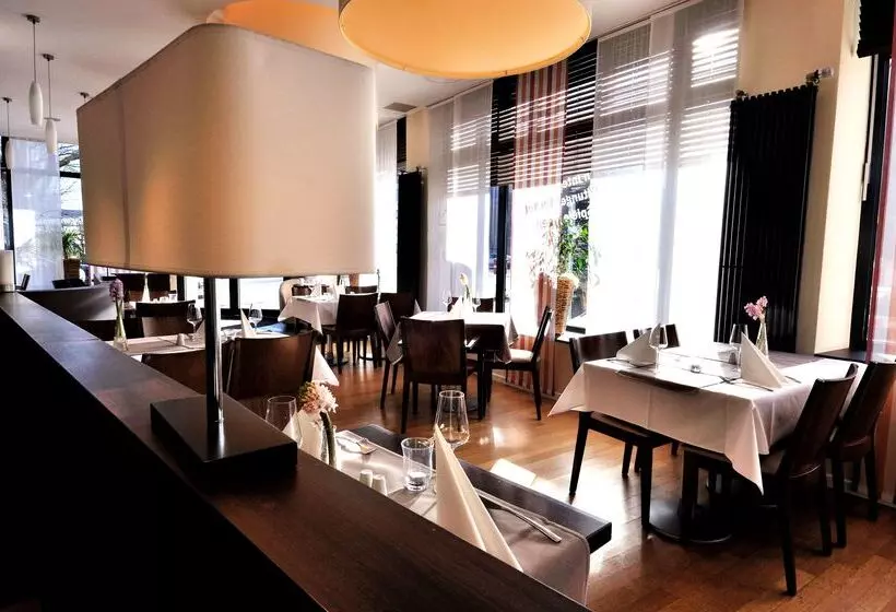 Fotos del hotel Esplanade:  8