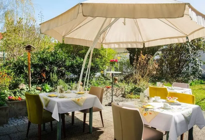 Fotos del hotel Hetzel  Stuttgart:  9