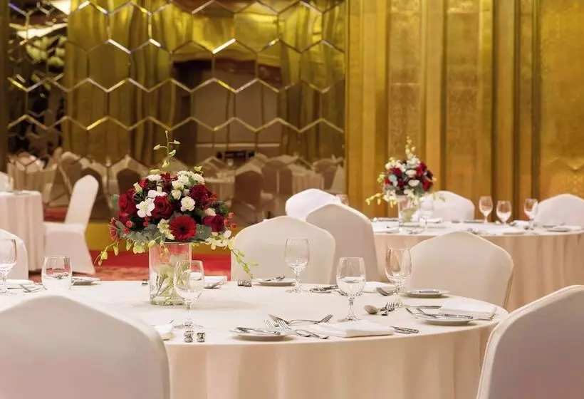 Fotos del hotel Sheraton Grand Doha Resort & Convention:  4