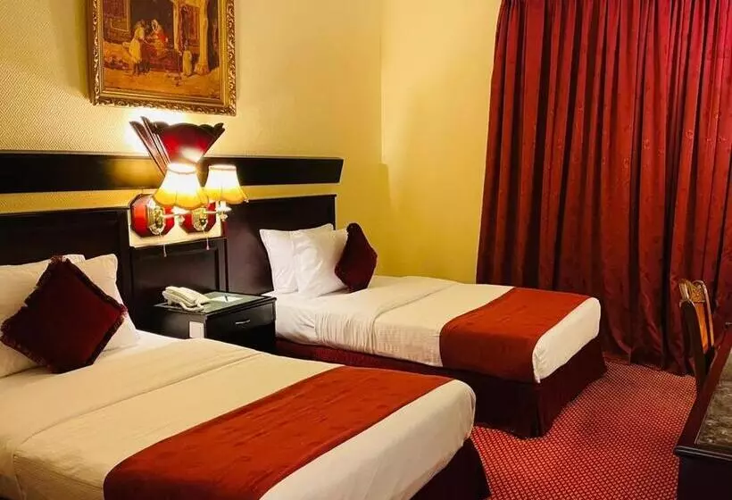 Fotos del hotel Claridge Hotel  Dubai:  17