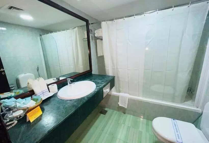 Fotos del hotel Claridge Hotel  Dubai:  5