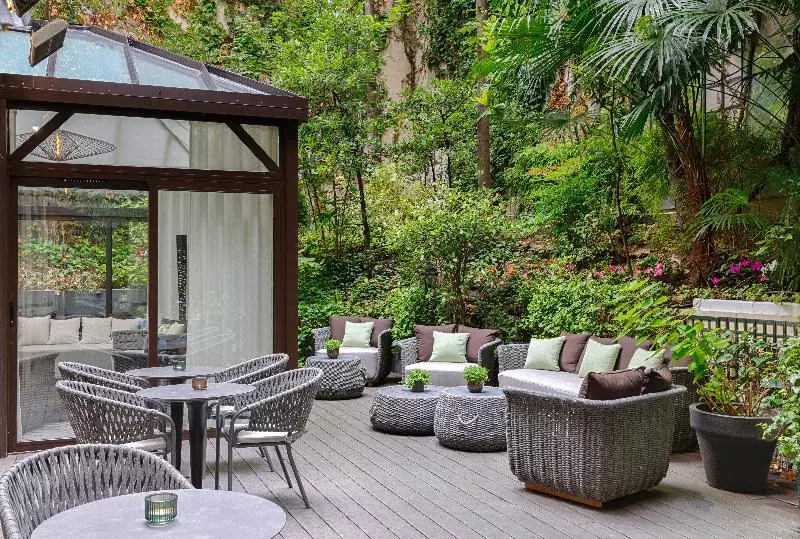 Fotos del hotel Hôtel Garden Elysées:  18