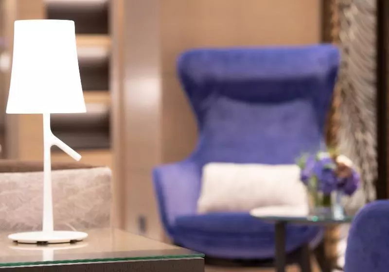 Fotos del hotel Hôtel Garden Elysées:  16