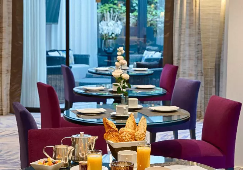 Fotos del hotel Hôtel Garden Elysées:  17