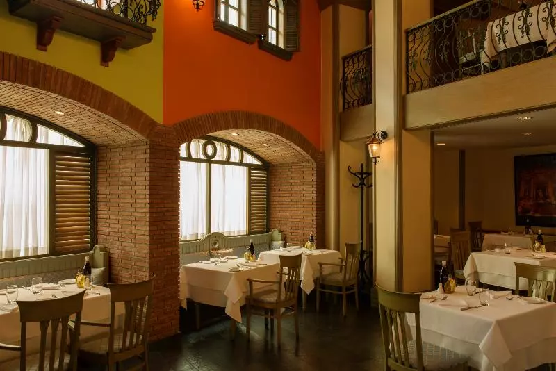 Fotos del hotel Le Meridien Abu Dhabi:  3