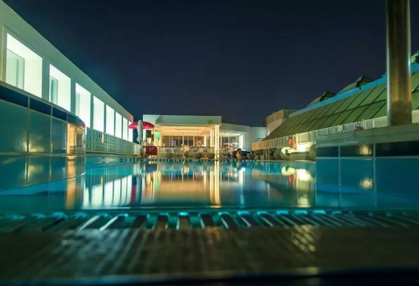 Fotos del hotel Crowne Plaza Abu Dhabi, An Ihg:  38