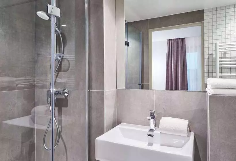 Fotos del hotel Cervantes By Happyculture:  5