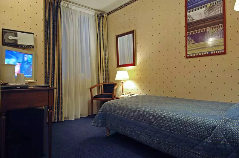 Fotos del hotel Cervantes By Happyculture:  8