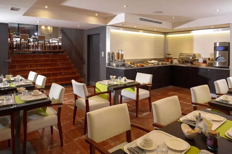 Fotos del hotel Hôtel De Brienne:  4