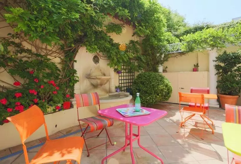 Fotos del hotel Hôtel De La Fontaine:  20