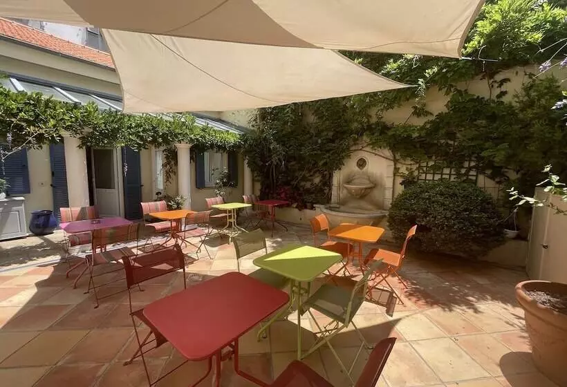 Fotos del hotel Hôtel De La Fontaine:  15