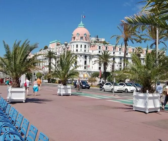 Fotos del hotel Hôtel De La Fontaine:  25