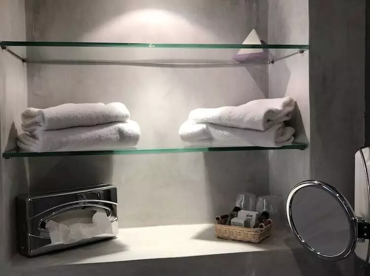 Fotos del hotel Hôtel De La Fontaine:  16