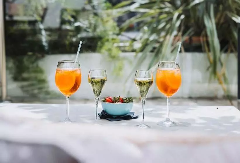 Fotos del hotel Hôtel La Villa Cannes Croisette:  24