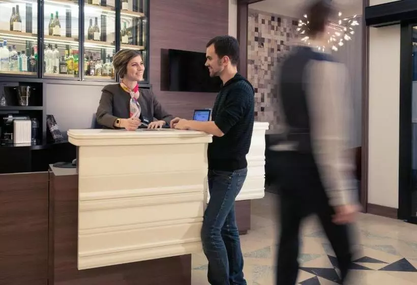 Fotos del hotel Mercure Lyon Centre Beauxarts:  10