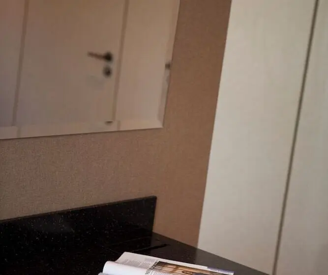 Fotos del hotel Etoile Pereire:  16