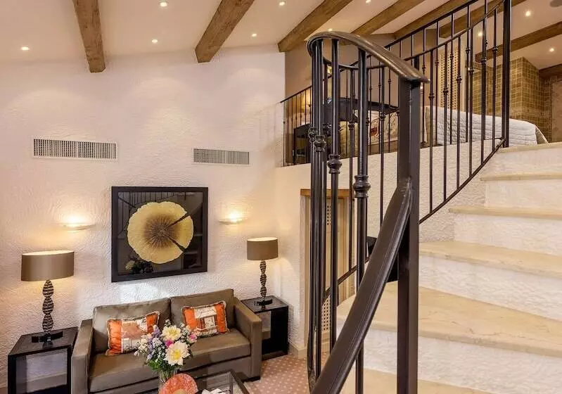 Fotos del hotel Byblos Saint-tropez:  24