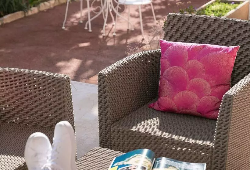 Fotos del hotel The Originals Boutique, Hôtel Des Orangers, Cannes (inter-hotel):  24