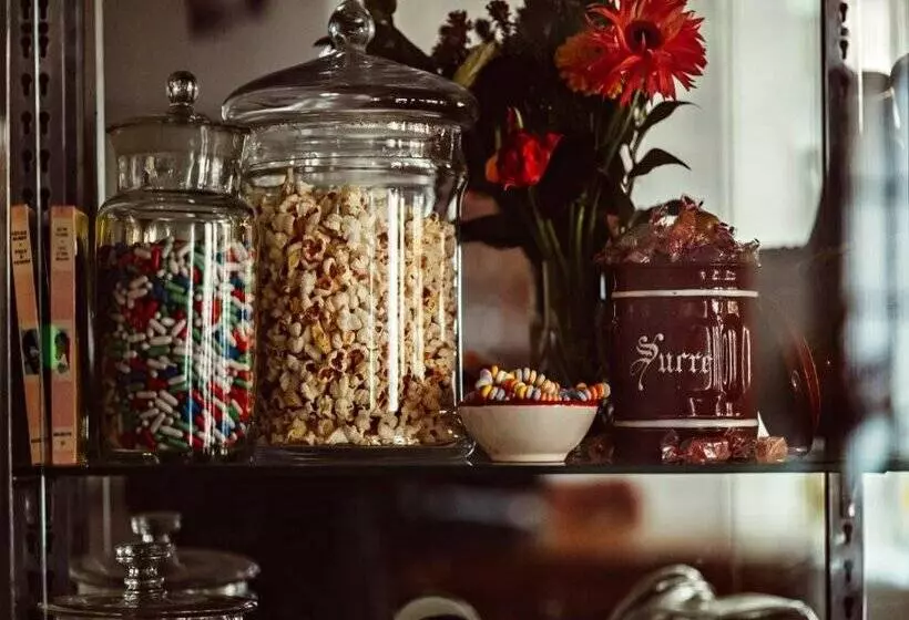 Fotos del hotel Monsieur Saintonge:  2