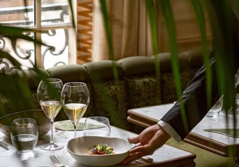 Fotos del hotel Saint James Paris:  7