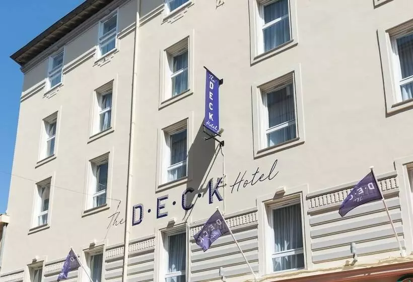 The Deck Hotel By Happyculture